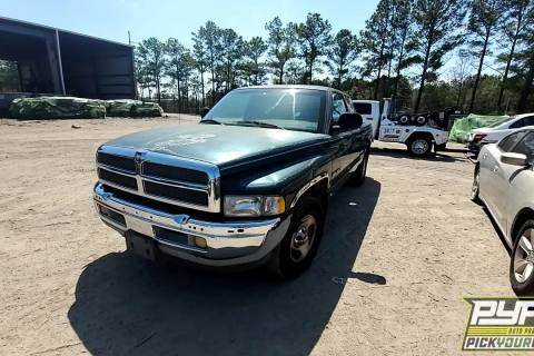 Photo of 2000 Dodge Ram 1500