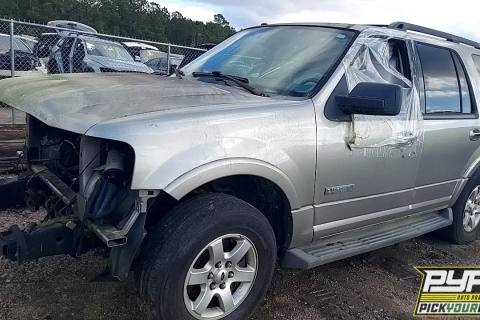 Photo of 2008 Ford Expedition