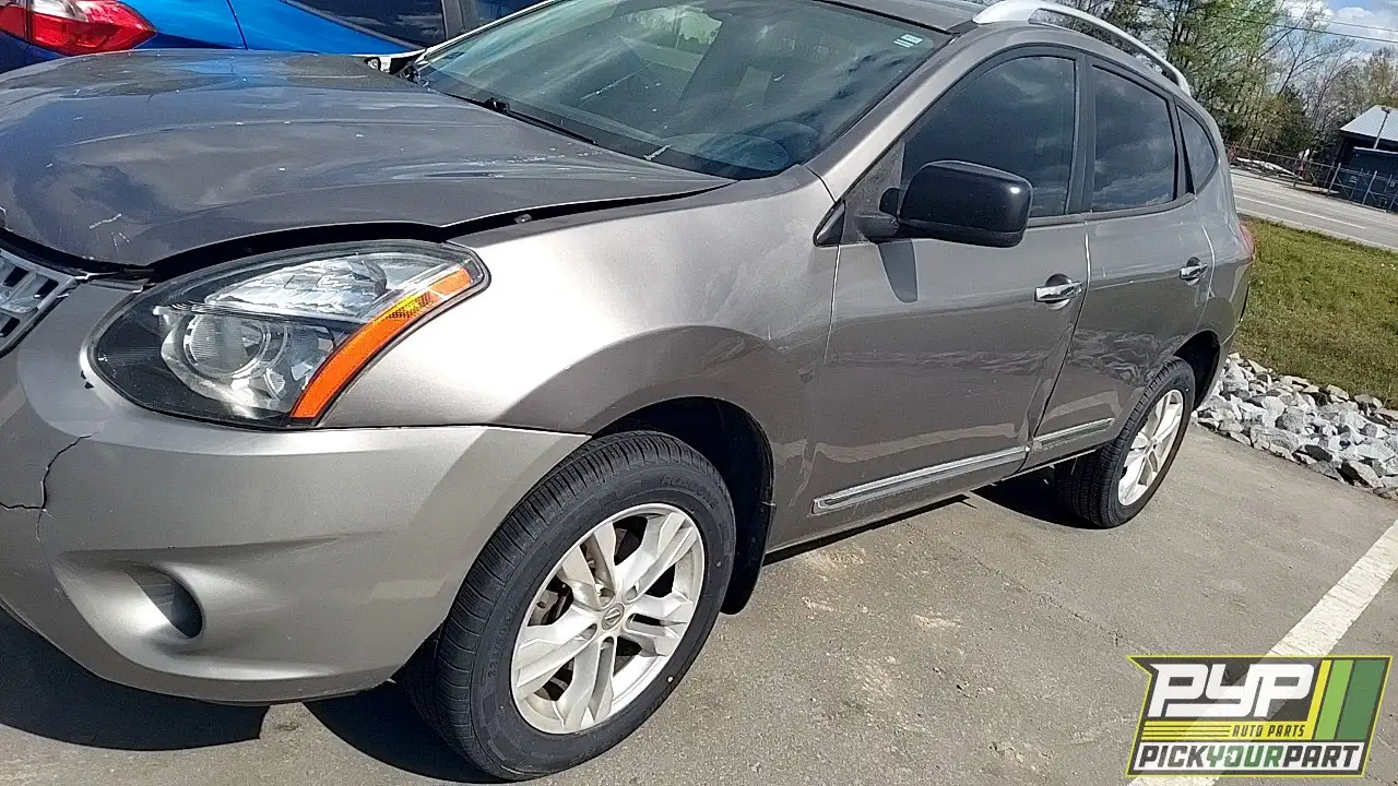 Photo of 2015 Nissan Rogue Select