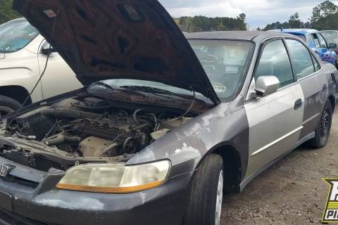 Photo of 1998 Honda Accord