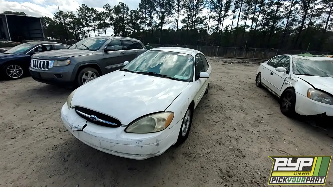 Photo of 2003 Ford Taurus