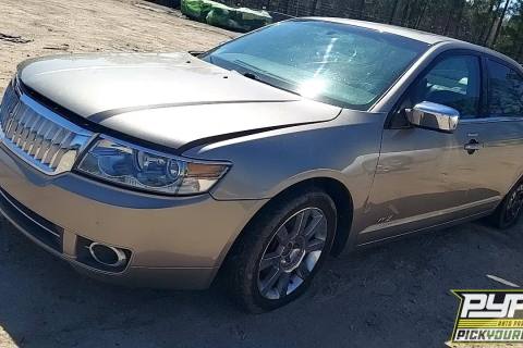 Photo of 2008 Lincoln Mkz