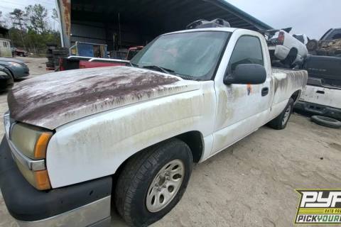 Photo of 2005 Chevrolet Silverado 1500