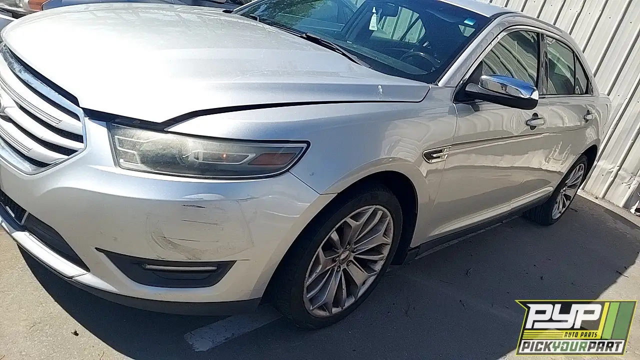 Photo of 2013 Ford Taurus