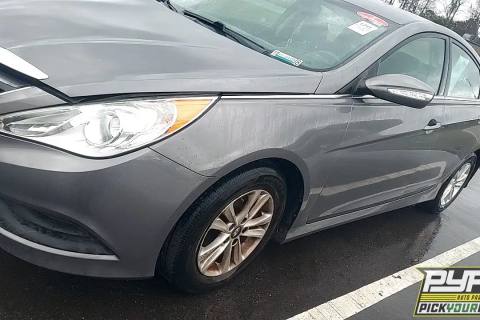 Photo of 2014 Hyundai Sonata