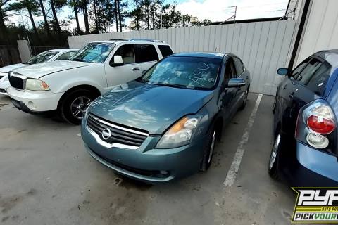 Photo of 2009 Nissan Altima
