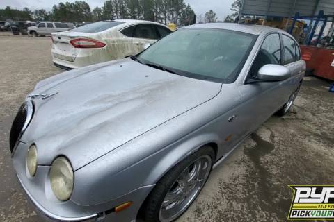 Photo of 2003 Jaguar S-Type