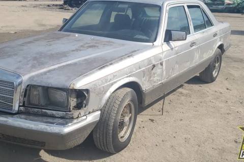 Photo of 1981 Mercedes-Benz 300-Class