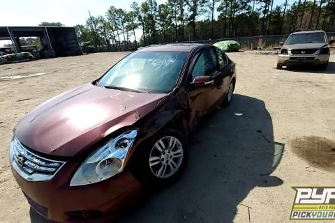 Photo of 2011 Nissan Altima