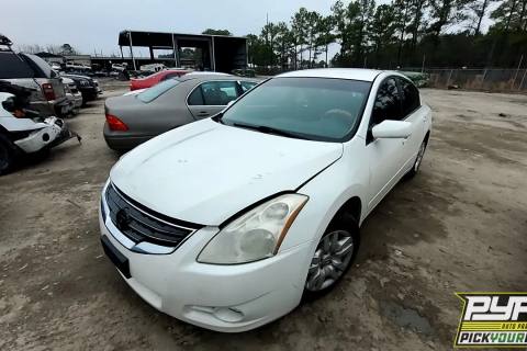Photo of 2012 Nissan Altima