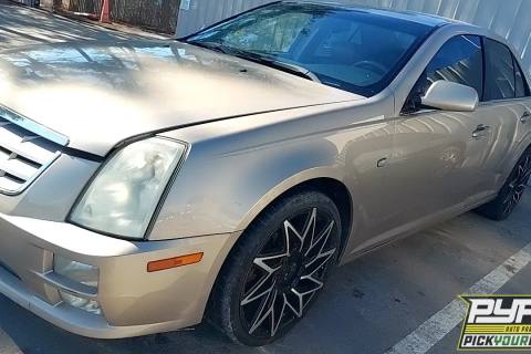 Photo of 2005 Cadillac Sts