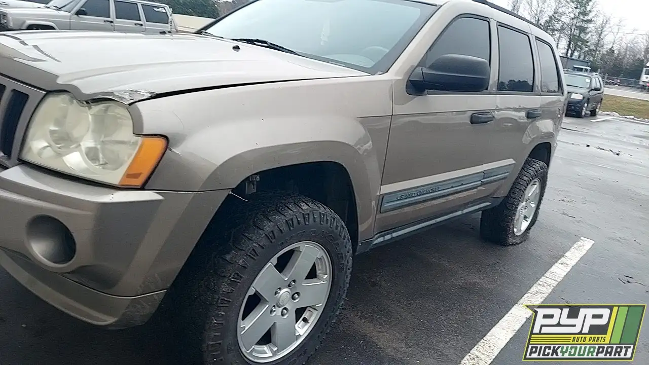 Photo of 2005 Jeep Grand Cherokee