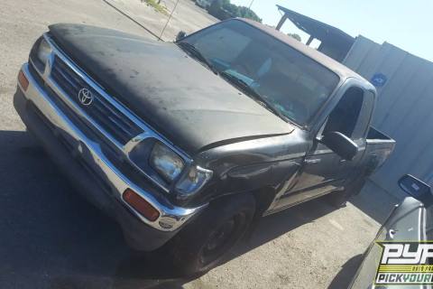 Photo of 1996 Toyota Tacoma