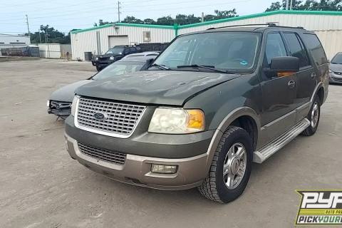 Photo of 2004 Ford Expedition