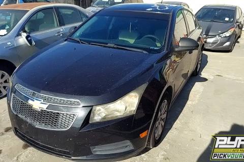 Photo of 2011 Chevrolet Cruze