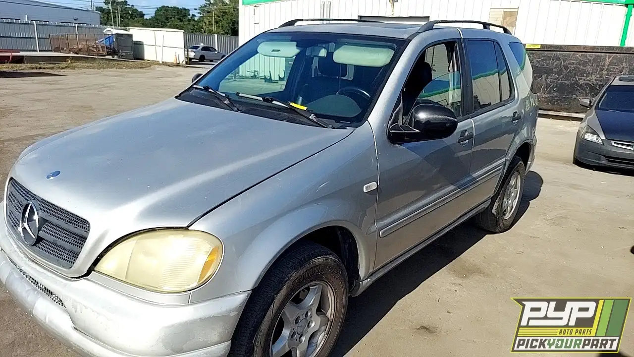 Photo of 2000 Mercedes-Benz Ml320