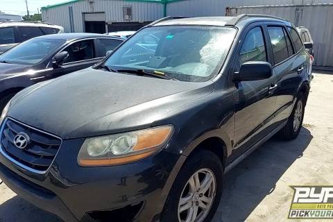 Photo of 2010 Hyundai Santa Fe