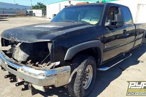 Photo of 2005 Chevrolet Silverado 3500