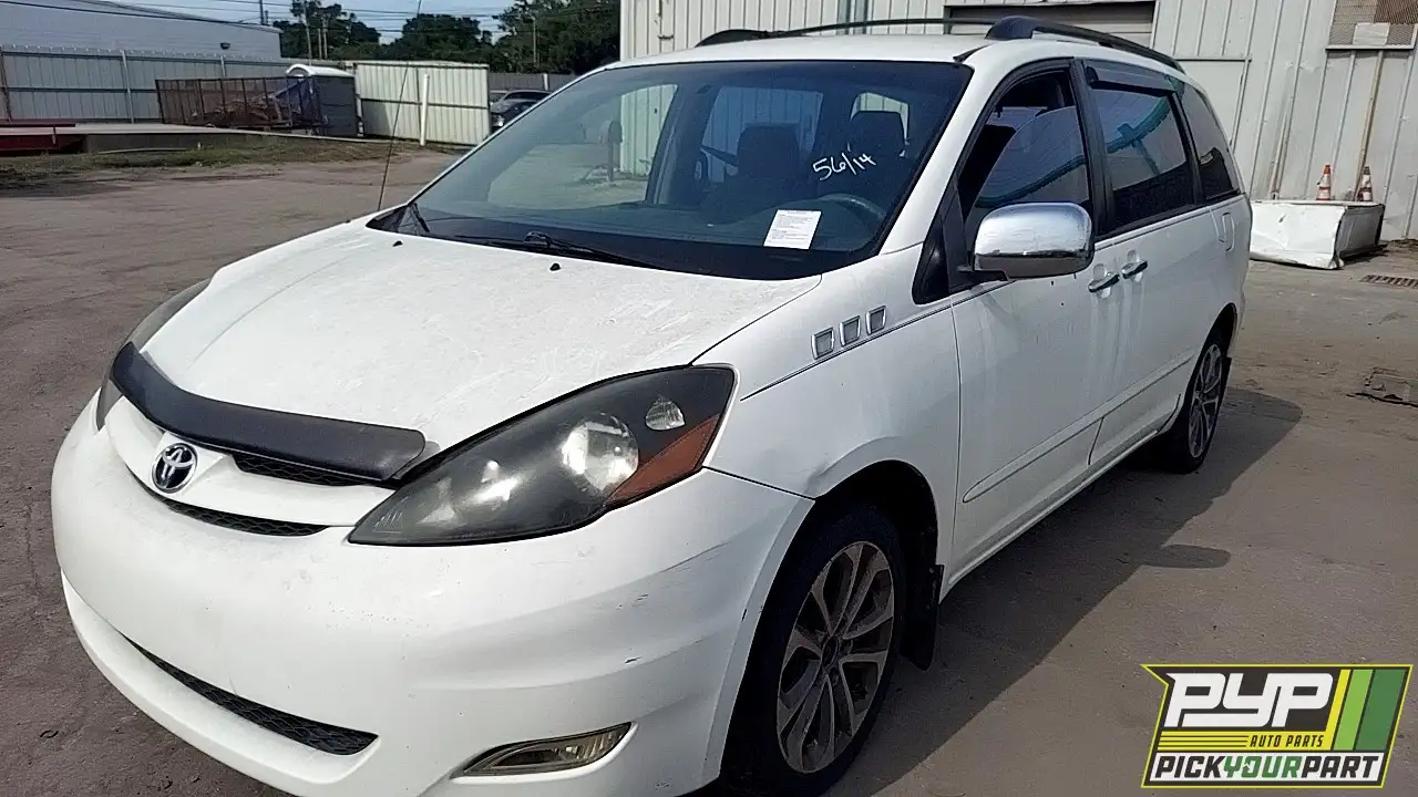 Photo of 2007 Toyota Sienna