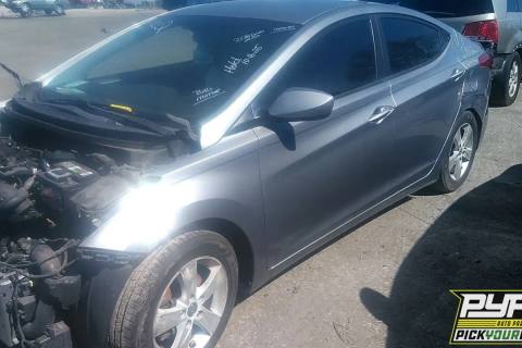 Photo of 2013 Hyundai Elantra