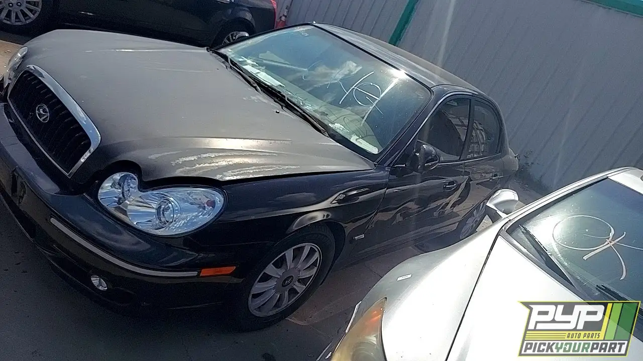 Photo of 2004 Hyundai Sonata