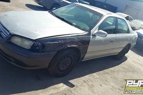 Photo of 2000 Toyota Camry
