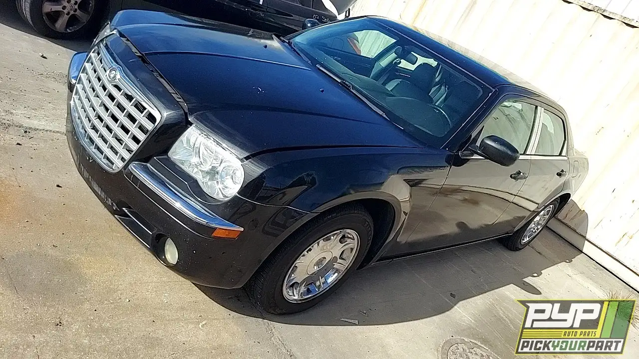 Photo of 2005 Chrysler 300