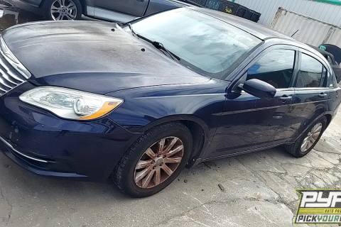 Photo of 2013 Chrysler 200
