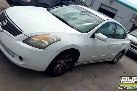 Photo of 2009 Nissan Altima