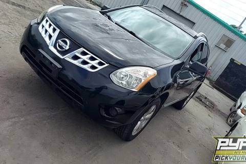 Photo of 2011 Nissan Rogue