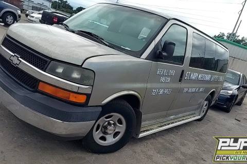 Photo of 2003 Chevrolet Express 1500