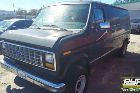 Photo of 1991 Ford E-150 Econoline