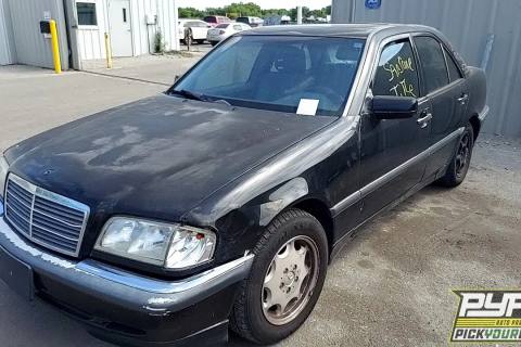 Photo of 2000 Mercedes-Benz C230