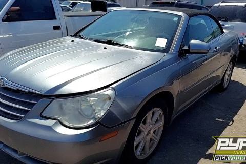 Photo of 2008 Chrysler Sebring