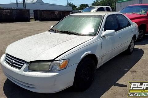 Photo of 2001 Toyota Camry