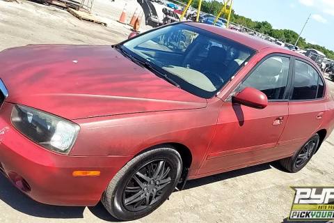 Photo of 2003 Hyundai Elantra
