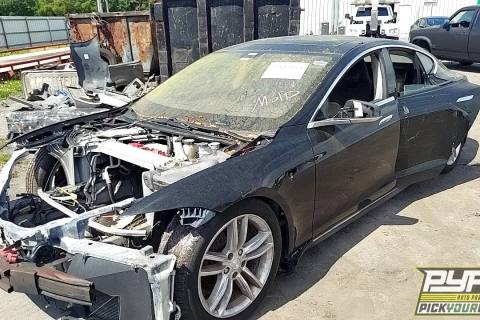 Photo of 2013 Tesla S