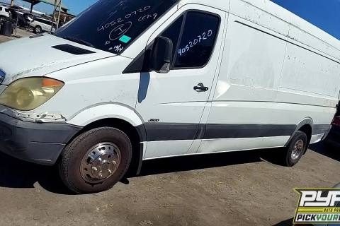 Photo of 2007 Freightliner Sprinter 3500