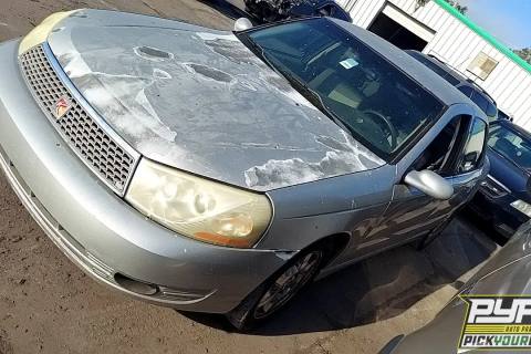 Photo of 2005 Saturn L300