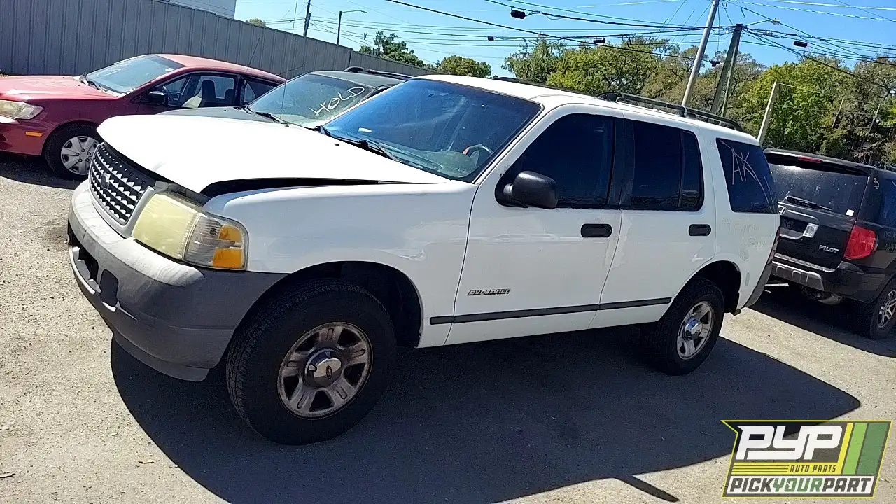 Photo of 2004 Ford Explorer