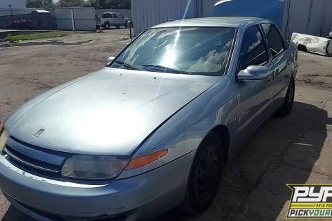 Photo of 2002 Saturn L200