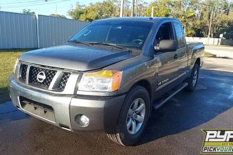Photo of 2014 Nissan Titan