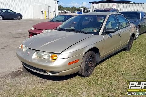 Photo of 2002 Saturn Sl1
