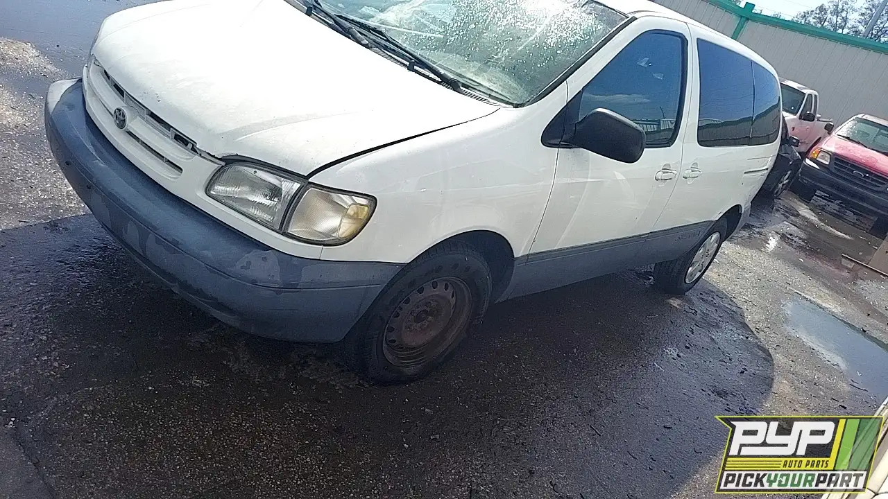 Photo of 2000 Toyota Sienna