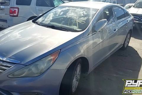 Photo of 2011 Hyundai Sonata