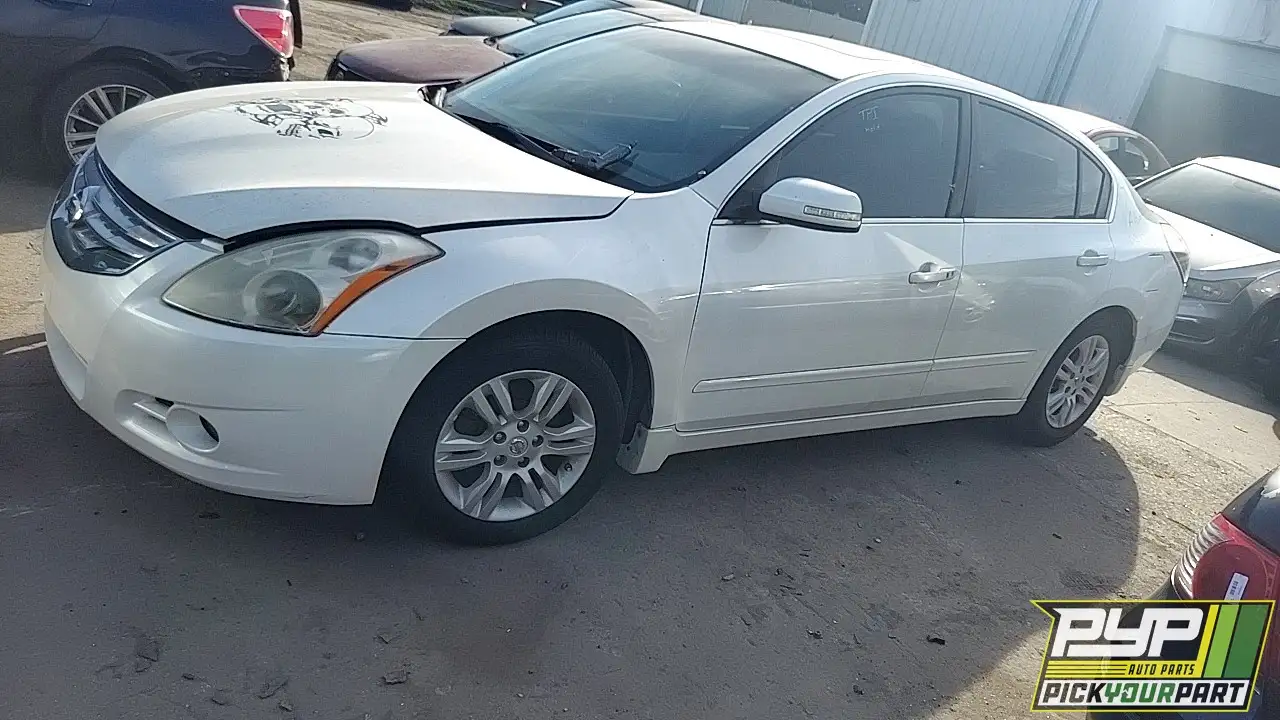 Photo of 2011 Nissan Altima