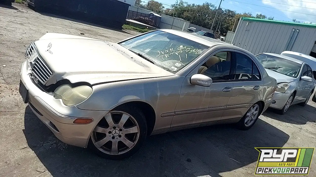 Photo of 2004 Mercedes-Benz C240