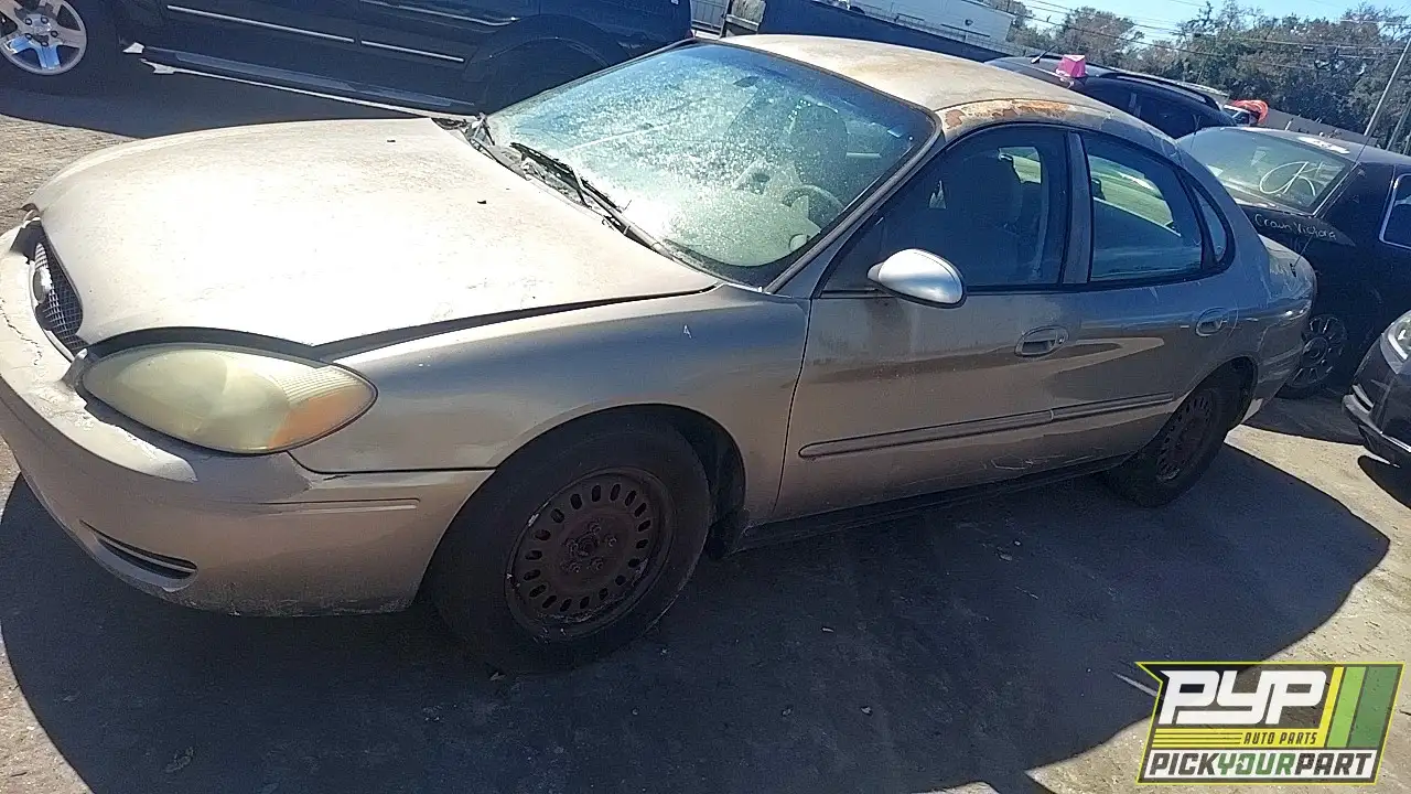 Photo of 2005 Ford Taurus