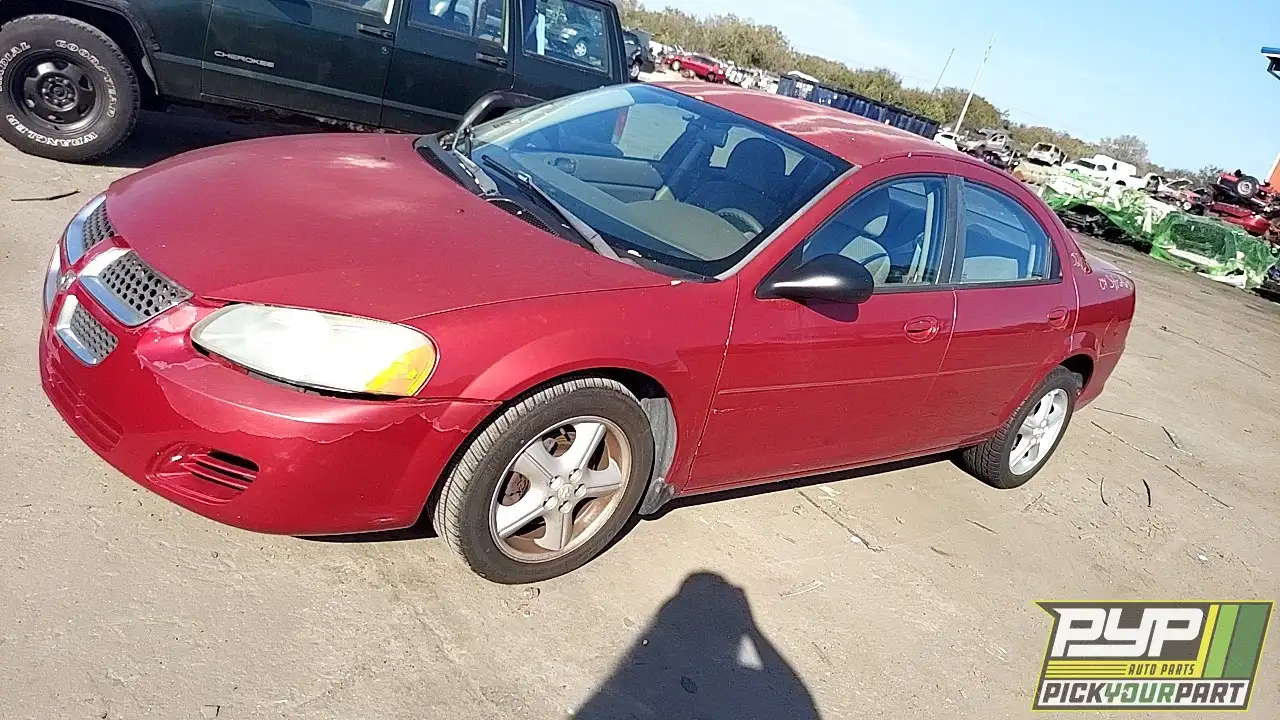 Photo of 2004 Dodge Stratus