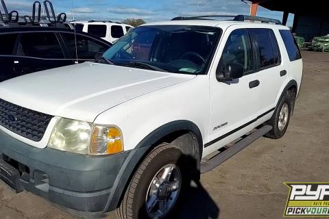 Photo of 2005 Ford Explorer